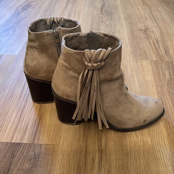 Justfab booties - Picture 3 of 5